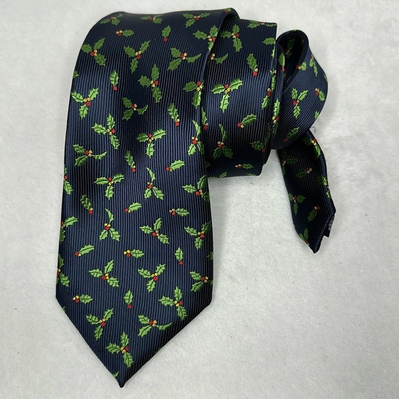 Christmas Holiday Tie - Picture 1 of 4